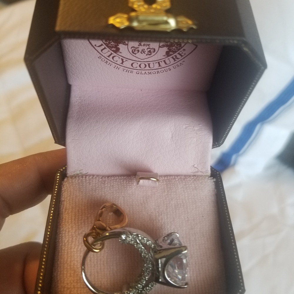 Juicy Couture Ring charm